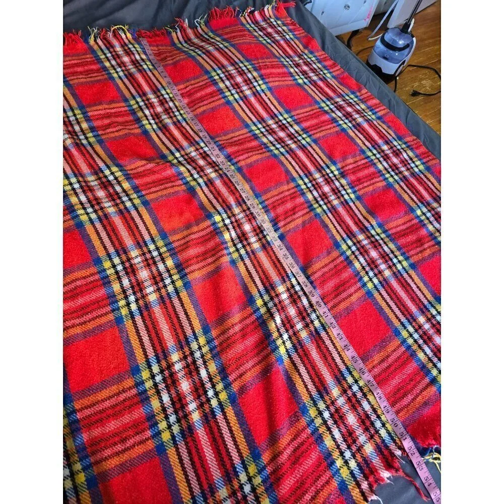 Vintage Red Tartan Plaid Highlander British Style Throw Blanket Couch Throw